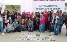 مشاركة طلاب قسم الزخرفة في المعرض الدولي للصناعات اليدويه بارض المعارض